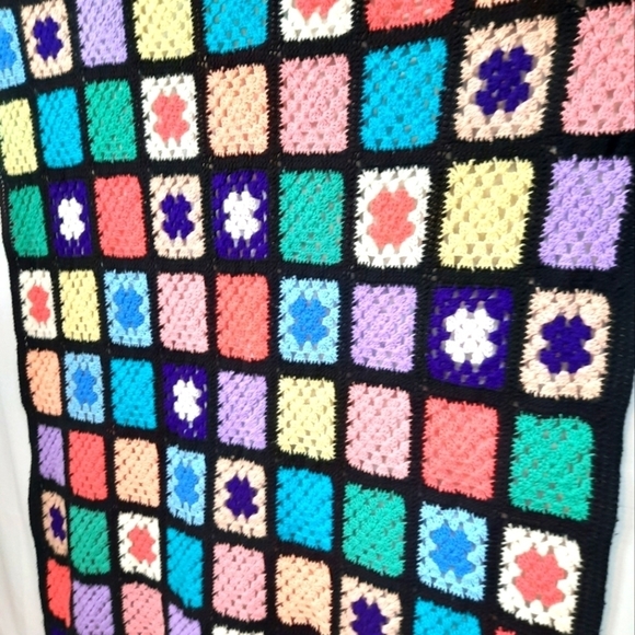 Vintage Handmade Pastel Afgan Large Granny Square Crocheted Throw Blanket - Picture 3 of 7